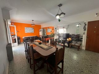 Foto 1 de VENTA PH 3 AMB. CON QUINCHO APTO CREDITO