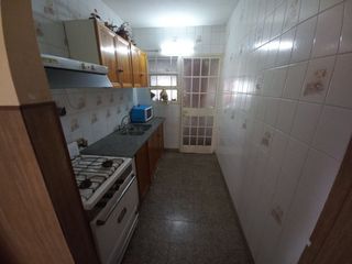 Foto 10 de Casa en venta 2 dormitorios Tolosa cochera parque