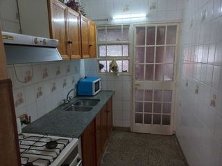 Foto 11 de Casa en venta 2 dormitorios Tolosa cochera parque