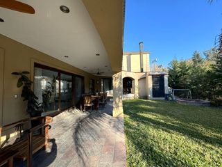 Foto 50 de Venta casa de 7 amb en Fincas el Lago Escobar