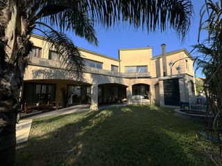 Foto 53 de Venta casa de 7 amb en Fincas el Lago Escobar