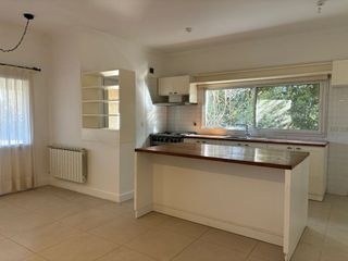 Foto 8 de Casa de una planta en lote interna, Canton Puerto