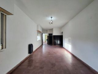 Foto 1 de DEPARTAMENTO VENTA LA PLATA 3 DORMITORIOS