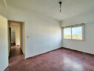 Foto 5 de DEPARTAMENTO VENTA LA PLATA 3 DORMITORIOS