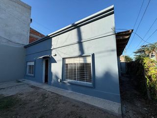 Foto 2 de Casa en venta 3 dormitorios, 100 m2 cub. La Plata