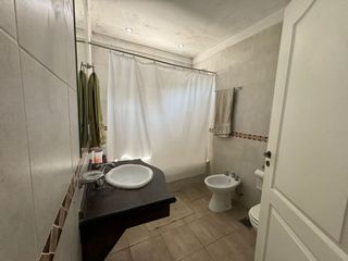 Foto 47 de VENTA CASA SAN LUCAS 6 AMB CON PILETA APTA CREDITO