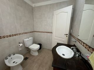 Foto 46 de VENTA CASA SAN LUCAS 6 AMB CON PILETA APTA CREDITO