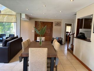 Foto 14 de VENTA CASA SAN LUCAS 6 AMB CON PILETA APTA CREDITO