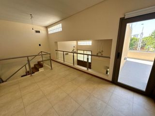 Foto 43 de CASA EN VENTA 5 DORMITORIOS Y QUINCHO