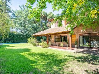 Foto 4 de Casa en venta Maschwitz Country Club doble lote