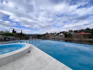 Foto 36 de VENTA CASA AMOBLADA  CARLOS PAZ CON BAJADA AL LAGO