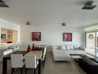 Foto 3 de VENTA CASA AMOBLADA  CARLOS PAZ CON BAJADA AL LAGO