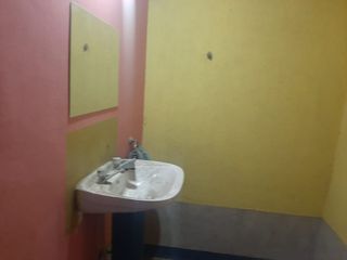 Foto 7 de ALQUILER DE 2 GALPONES CON OFICINAS