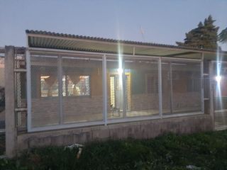 Foto 8 de ALQUILER DE 2 GALPONES CON OFICINAS