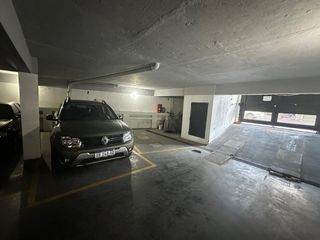 Foto 3 de VENTA COCHERA FIJA CUBIERTA VILLA LURO