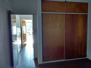 Foto 8 de ALQUILER DE PH, DOS AMBIENTES SIN EXPENSAS,MORENO