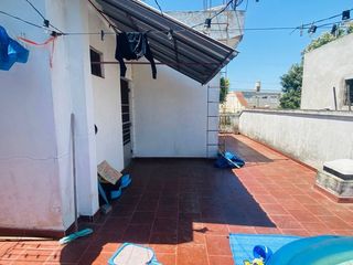 Foto 29 de CASA DE 4 AMBIENTES CON INGRESO POR DOS CALLES