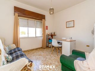 Foto 11 de VENTA CASA EN 1ER PISO + 2 LOCALES (B. PEDRO PICO)