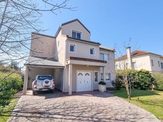 Foto 6 de Venta espectacular casa 4 amb. La Barra Village!