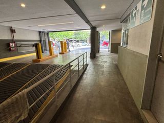 Foto 6 de Cochera cubierta en venta. Av Rivadavia. Balvanera