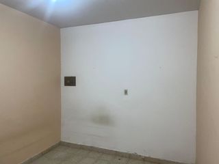 Foto 12 de VENTA DE CASA DE 2 PISOS 4 HABITACIONES