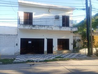 Foto 42 de VENTA DE CASA DE 2 PISOS 4 HABITACIONES