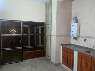 Foto 6 de VENTA DE CASA DE 2 PISOS 4 HABITACIONES