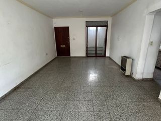 Foto 8 de VENTA DPTO. 3 DORM. P.B, PATIO Y ASADOR