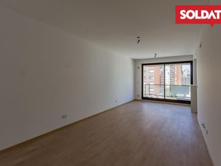 Foto 5 de Departamento 2 ambientes en venta al contrafrente con cochera - Villa Urquiza