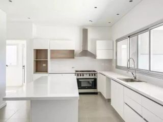 Foto 6 de Venta Excelente Casa  con Bajada Directa Al Rio San Juan Villanueva Tigre