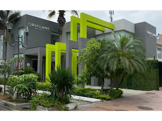 Foto 1 de OFICINA - LOCAL COMERCIAL EN VENTA O ALQUILER  – GUAYAQUIL