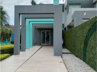 Foto 3 de OFICINA - LOCAL COMERCIAL EN VENTA O ALQUILER  – GUAYAQUIL