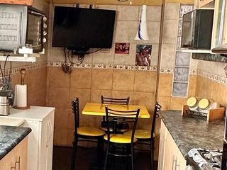 Foto 6 de DEPARTAMENTO DUPLEX  EN AV. VELASCO ASTETE 265