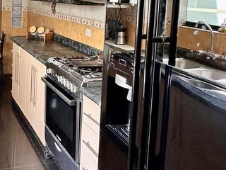 Foto 7 de DEPARTAMENTO DUPLEX  EN AV. VELASCO ASTETE 265