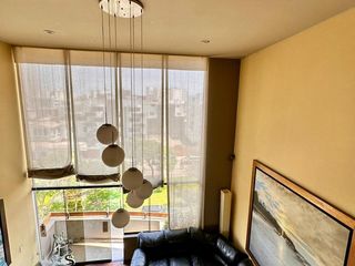 Foto 3 de DEPARTAMENTO DUPLEX  EN AV. VELASCO ASTETE 265