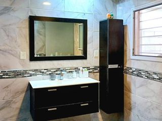 Foto 13 de Venta Casa de 4 ambientes - Barrio Villa Alpina 1 / Pilar
