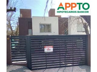 Foto 1 de Duplex 2 dorm c/pileta - La Calera (Recibo lote en B Cerrado)