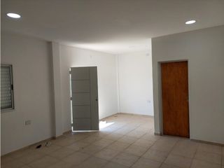 Foto 6 de Galpón a estrenar sobre autovía Ruta 16 en venta!