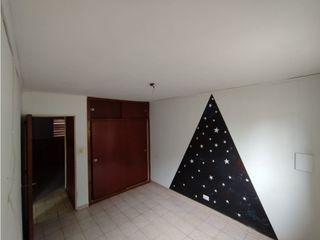 Foto 3 de CASA EN BARRIO AOMA