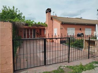 Foto 1 de CASA EN BARRIO AOMA