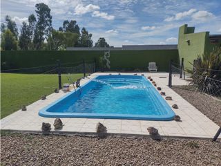 Foto 2 de Quinta en Rivadavia esq 142