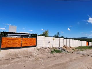 Foto 1 de CASA EN BIALET MASSE CON PILETA A 600 MTS DE LA NUEVA AUTOVIA REF 2136