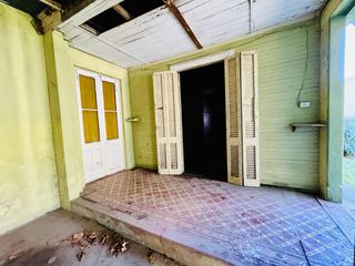 Foto 1 de Casa en  venta sobra calle Montevideo, Los Talas