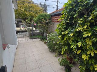 Foto 2 de Venta Casa 2 Ambientes Barrio Pompeya