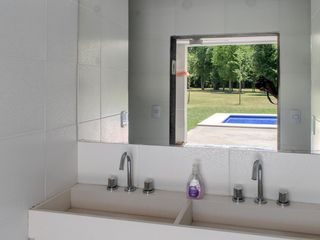 Foto 20 de VENTA HERMOSA CASA ESTILO MINIMALISTA EN BRADSEN