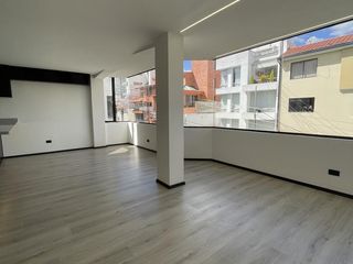 Foto 2 de VENTA Departamento de 2 dormitorios en Urb. Lomas de Monteserrin