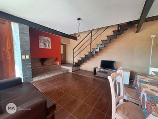 Foto 7 de Casa 3 Dormitorios Jardín y Piscina - Cantegril - Funes | Alquiler