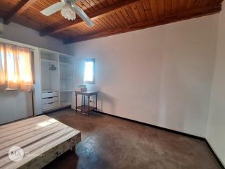 Foto 15 de Casa 3 Dormitorios Jardín y Piscina - Cantegril - Funes | Alquiler