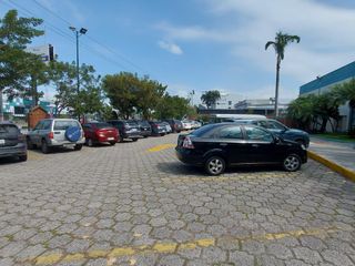Foto 15 de Local Comercial en Norte de Guayaquil