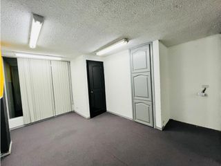 Foto 4 de La Concepción, Oficina en Renta, 140m2, 4 Ambientes